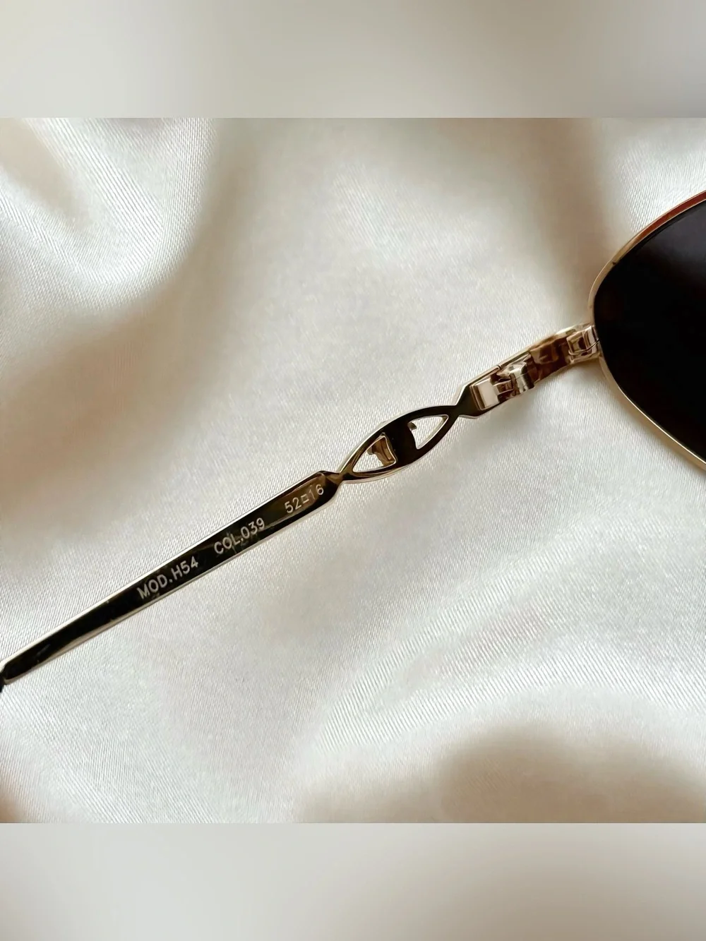 AUTHENTIC RARE VINTAGE GIANNI VERSACE MOD H54 COL 039 HEXAGONAL SUNGLASSES